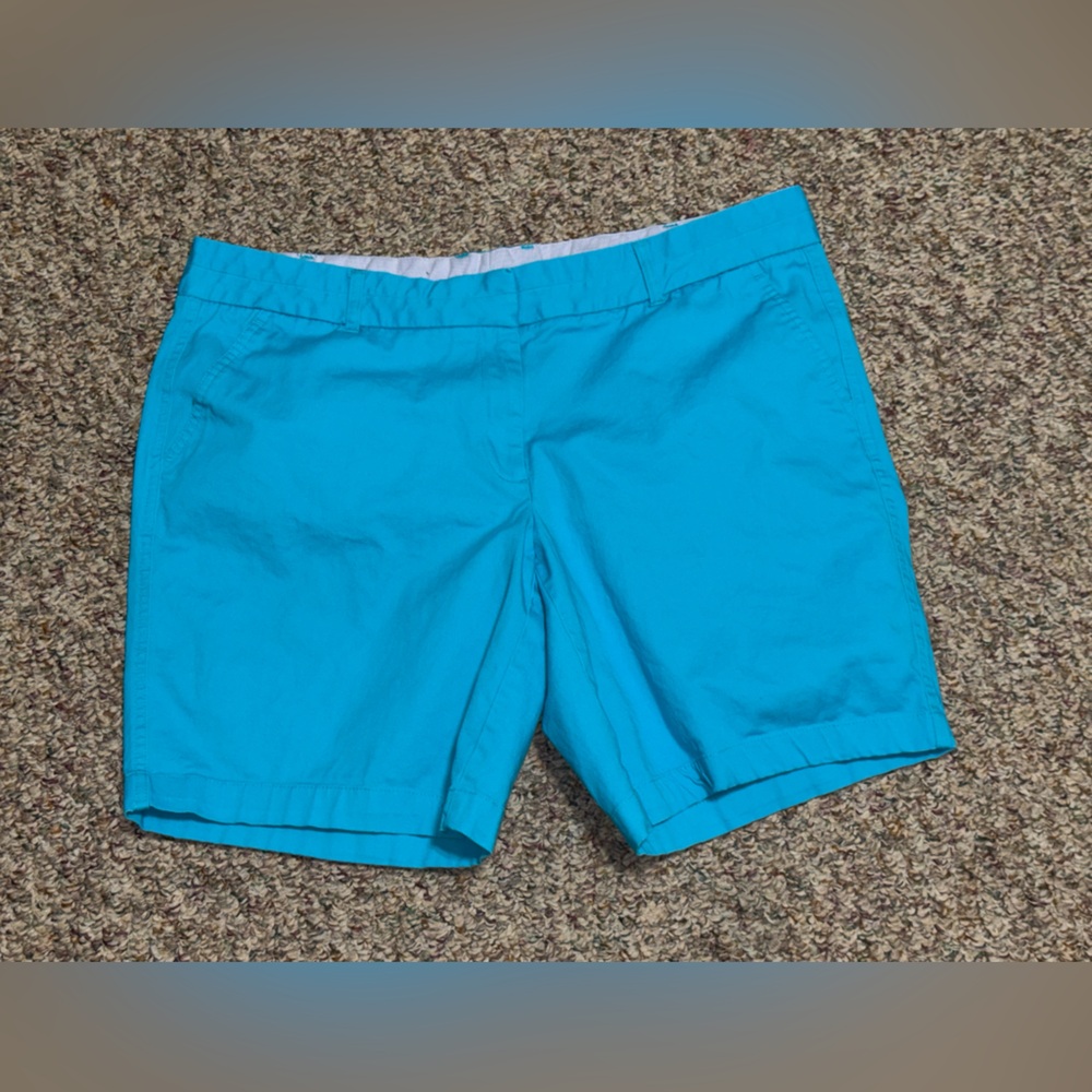 Women's size 14 Le Tigre Aqua Blue Flat Front Shorts